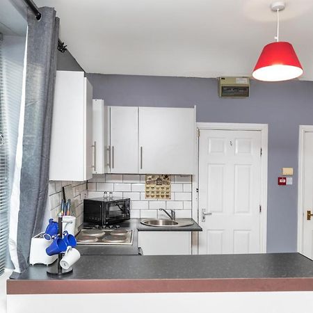 Sunderland City Centre Apartments Free Parking And Wi-Fi Exterior foto